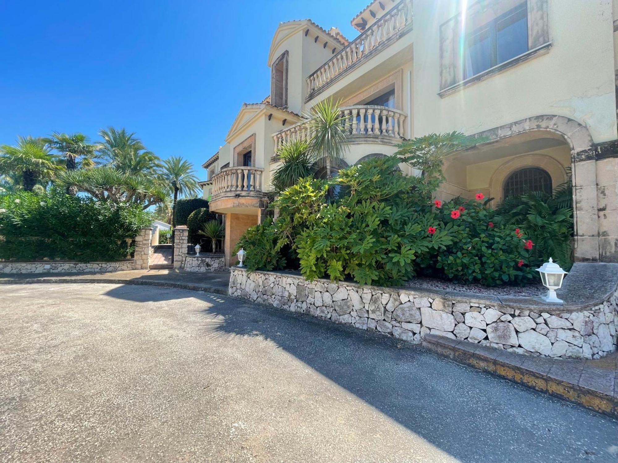 Marina Apartment